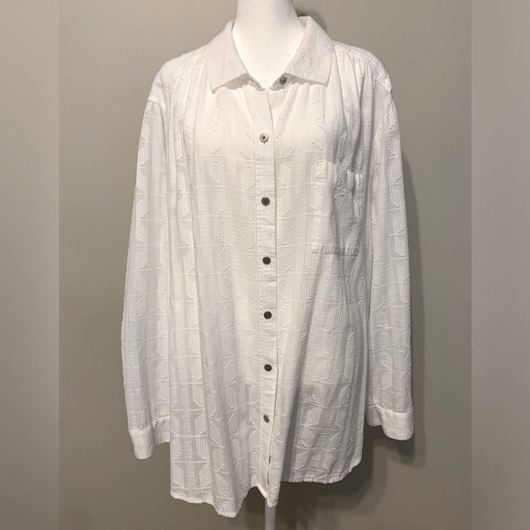 J. Jill White Textured Button Front Blouse - 3X - Picture 1 of 8